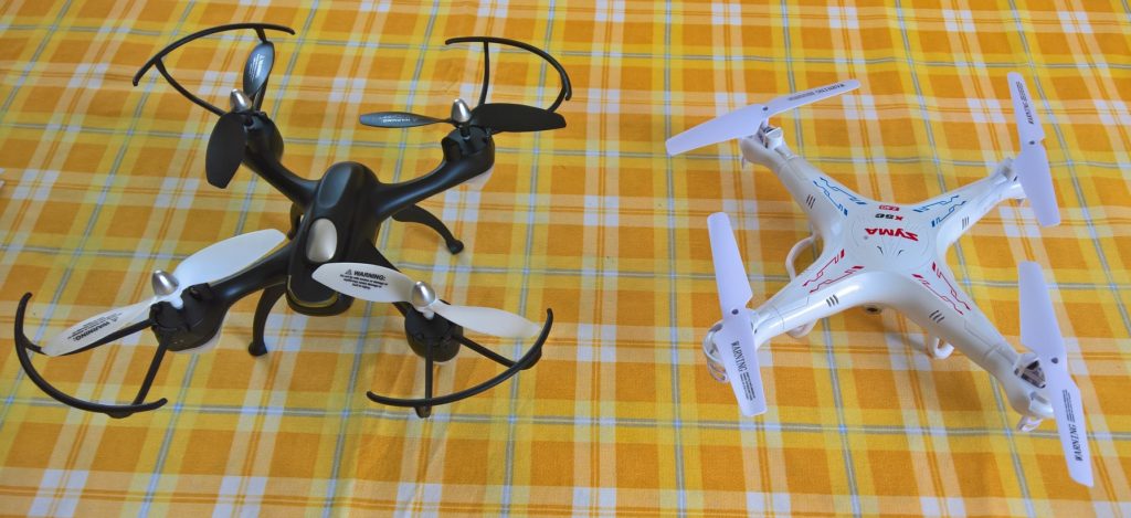 Drohnen Syma X5C und Eachine E33C